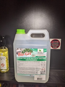 Средство для мытья и чистки сантехники "Bio-Gel" 5 кг Clean&Green CG8053